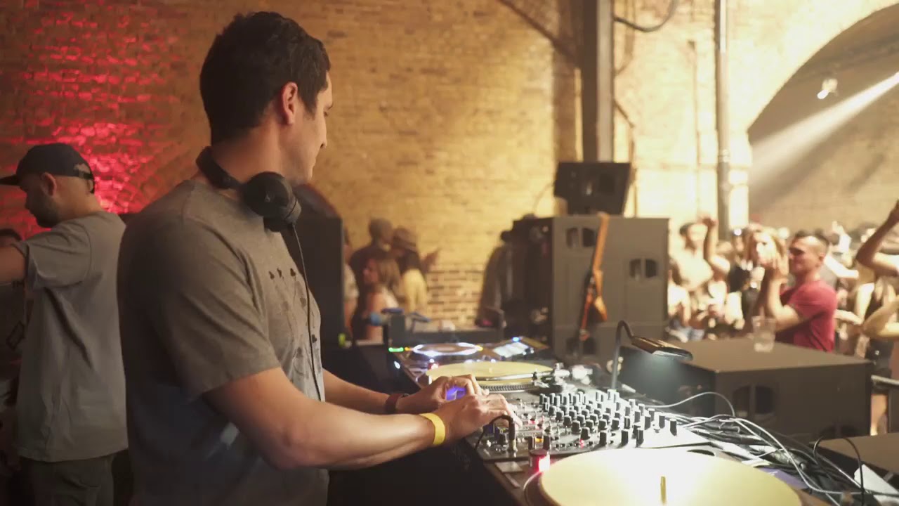 Djebali Plays Dj Freddy-Emergency Delivery-Politics Of Dancing Remix at fuse London