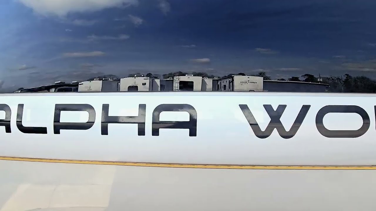 2026 CHEROKEE ALPHA WOLF 26DBH-L