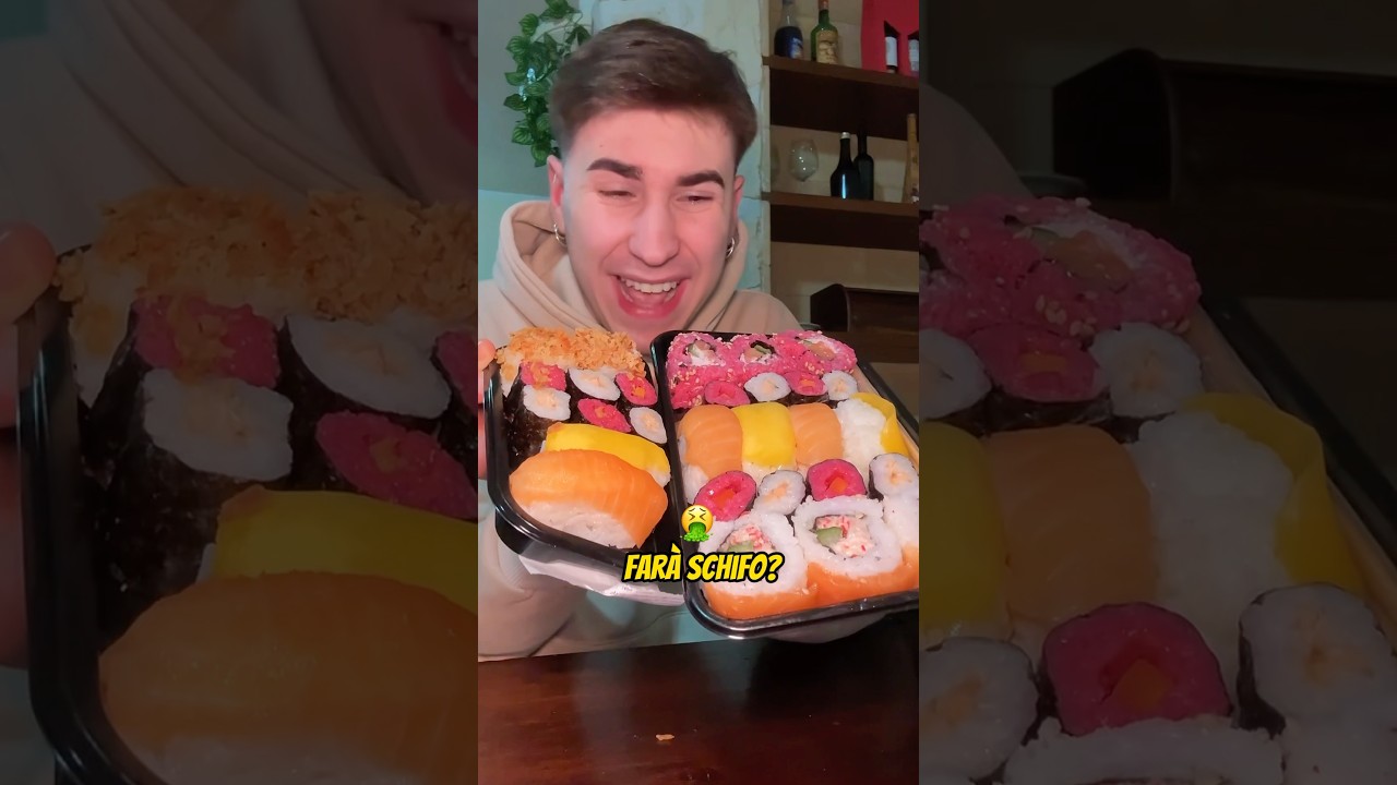 IL SUSHI DEL SUPERMERCATO FA SCHIFO? *era scaduto😷* #shorts #sushi #supermercato #foodchallenge