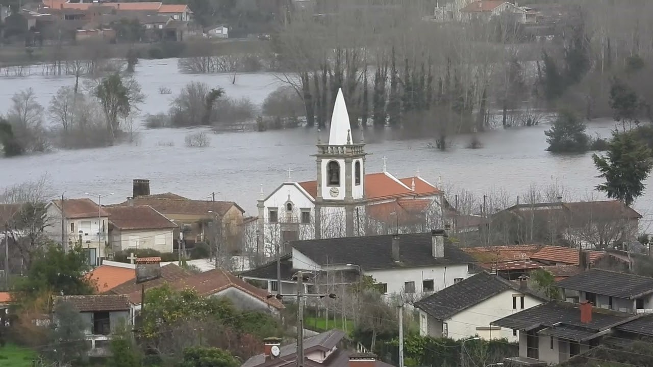 Vale do rio Águeda em Espinhel em tempo de cheia. 30-01-2026
