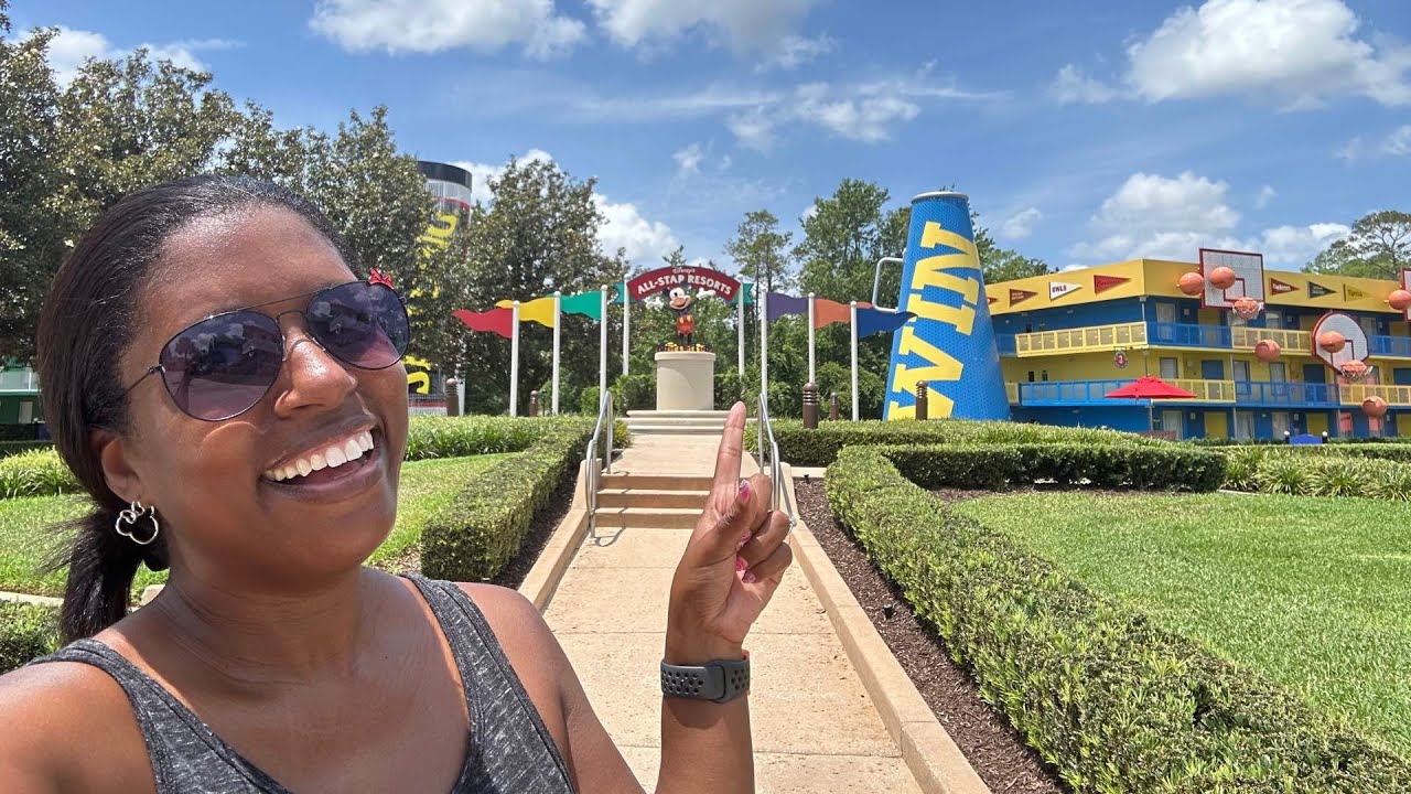 Disney's All-Star Sports Resort Tour | Wheelchair Accessible Room Tour | 3rd Party Scooter Info