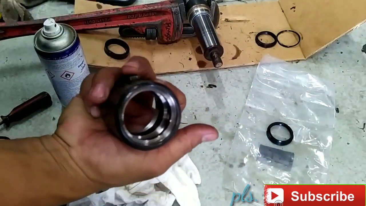 cylinder lift hydraulic oil leaks repairing (forklift)