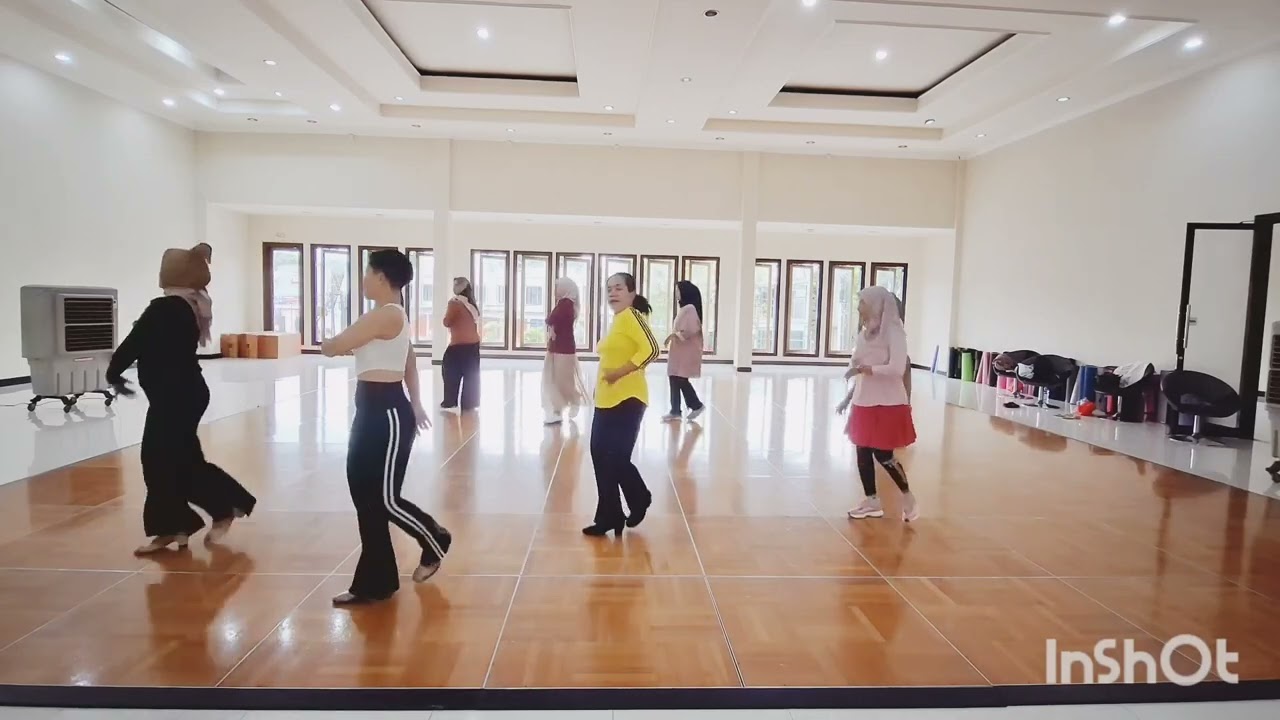 No Toquest Mi Corazon Line dance // choreographed by Caecilia M Fatruan ( INA) 
