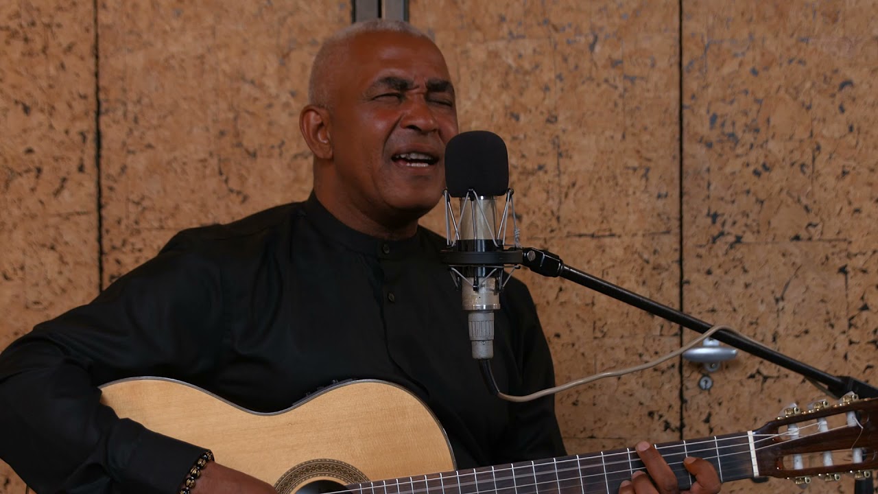 Biboul Darouiche - Mayi (live on FFYS)