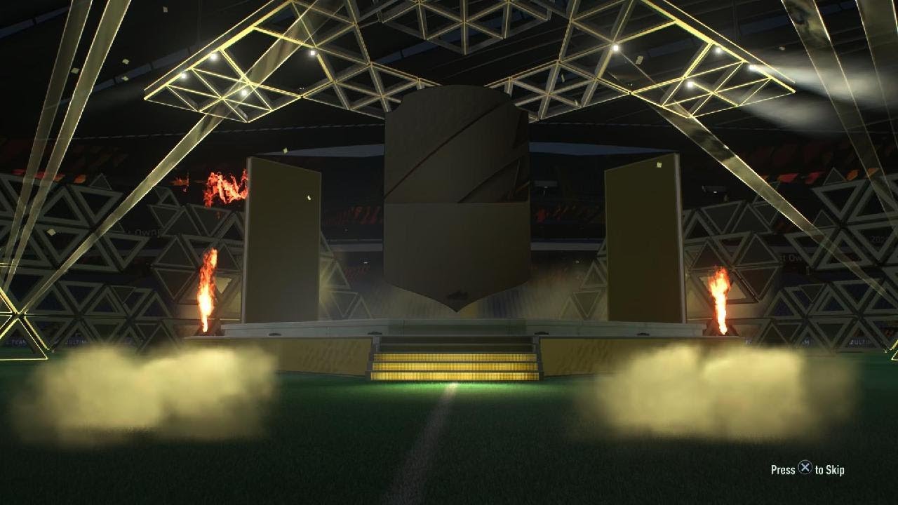 FIFA 22 numbers up pack opening