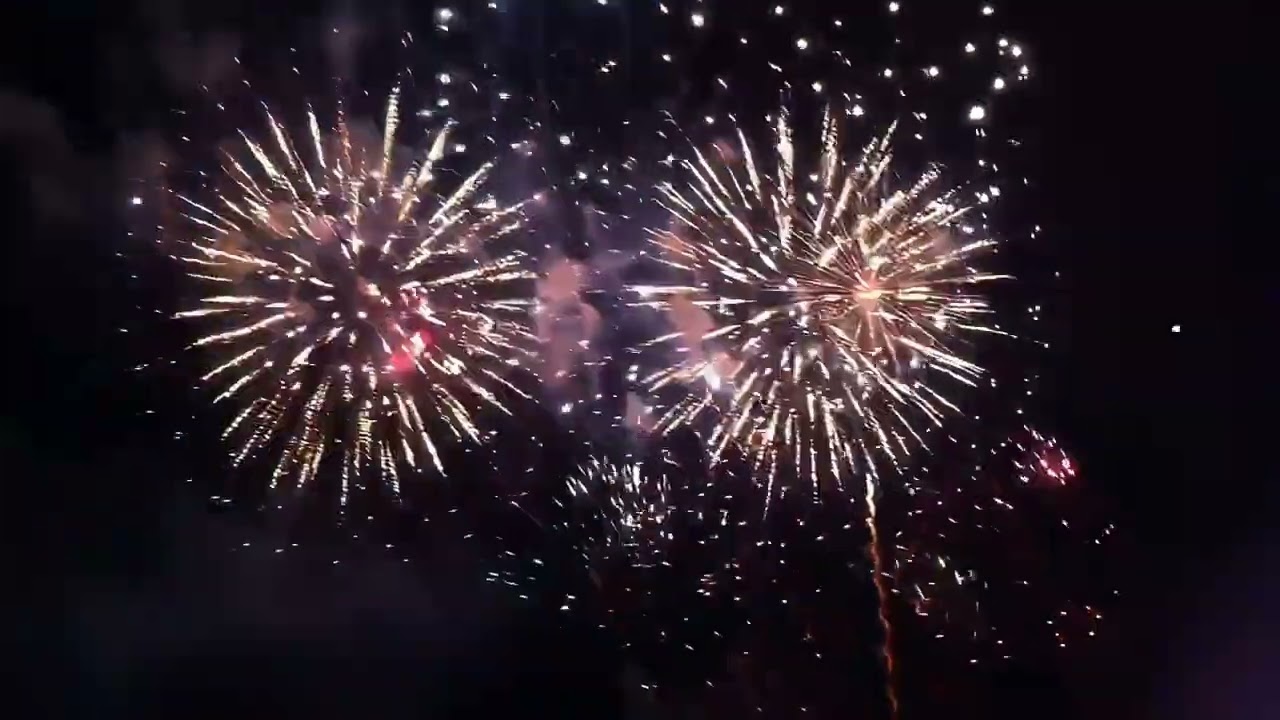 Electric Daisy Carnival 2011 Las Vegas Cam-Mix - Part 2 (Dash Berlin, ATB, Avicii)