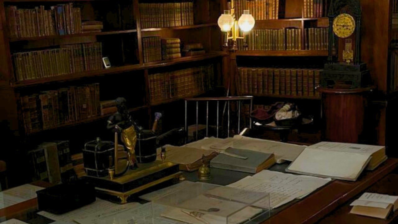 late night study while the world is asleep | dark academia piano playlist