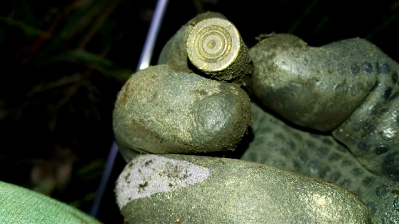 Sondeln Metalldetekting, am Hügel.