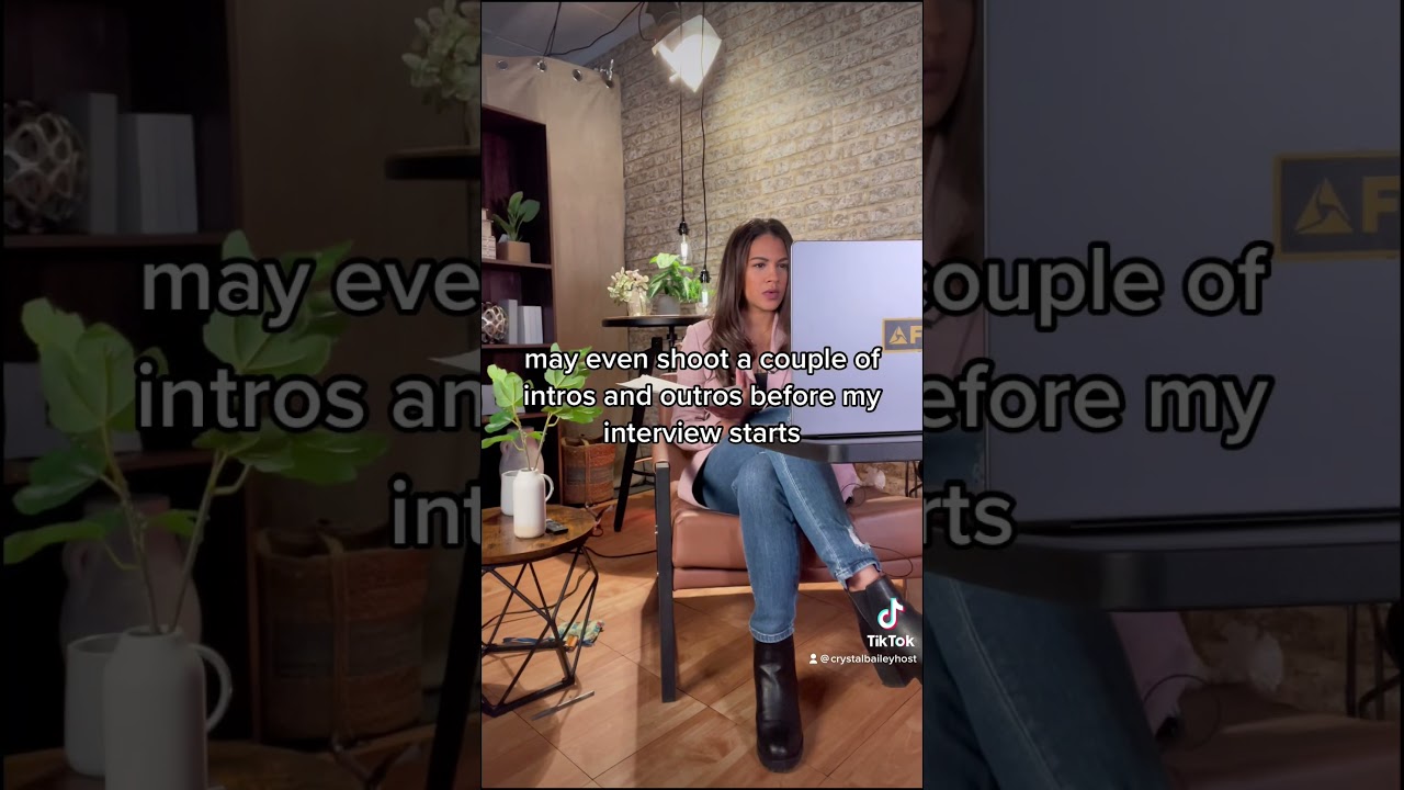 A day in the life of a #content #producer & #host #streaming #worklife