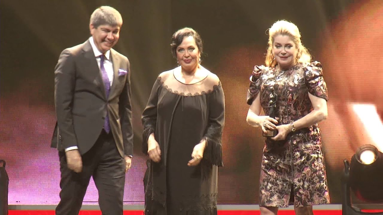 Catherine Deneuve Ödül Töreni