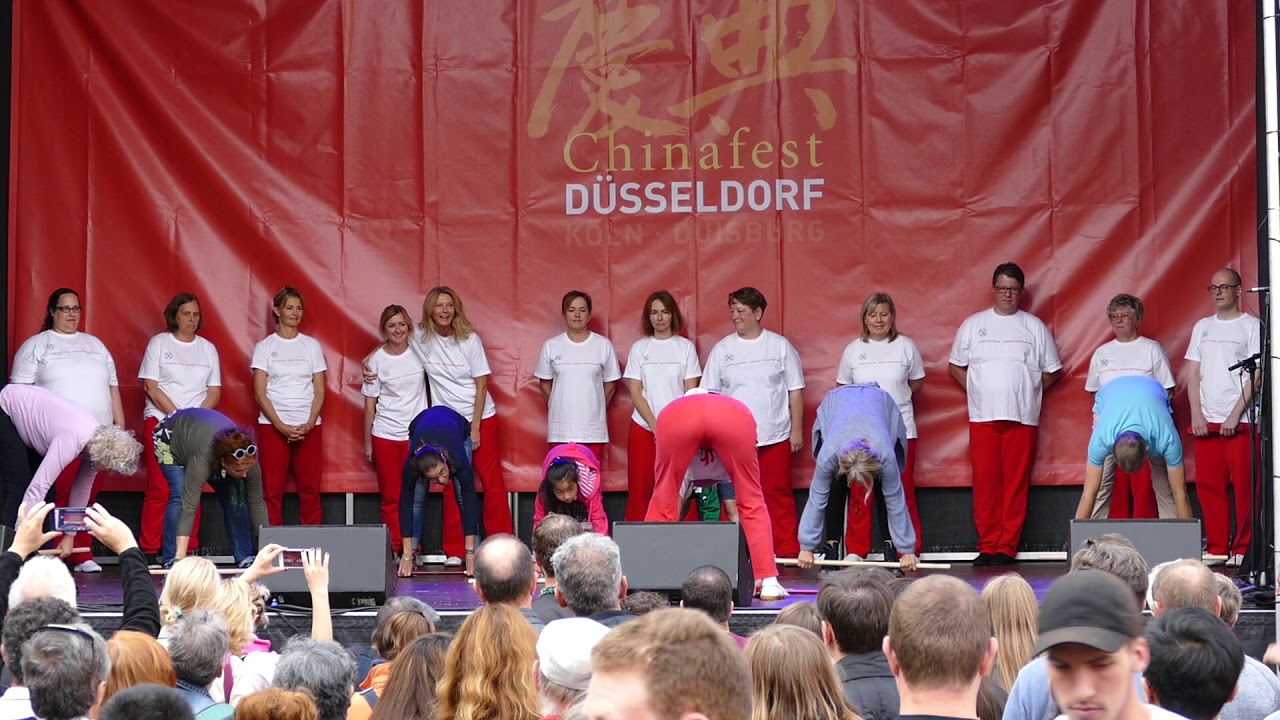 Chinafest 2018 Tourismus Düsseldorf Qi Gong Gabriel International  Publikum