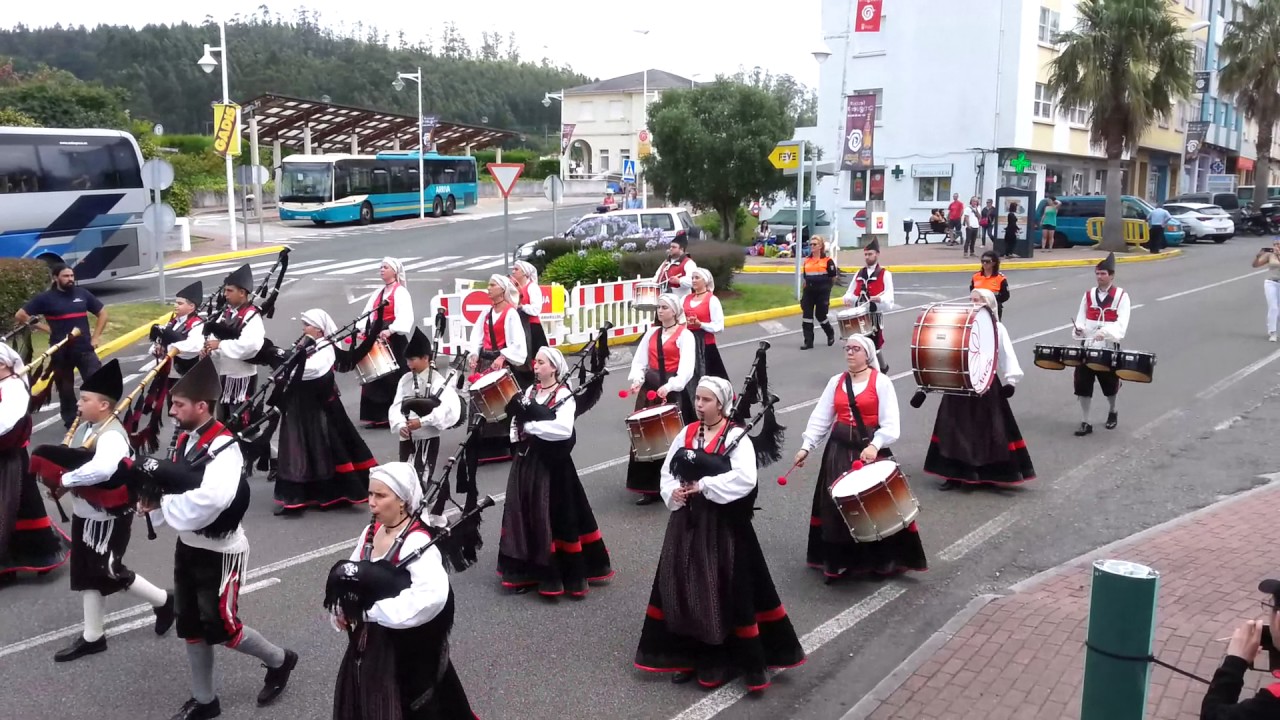 Desfile de gaitas do Festival do mundo celta de Ortigueira 2017