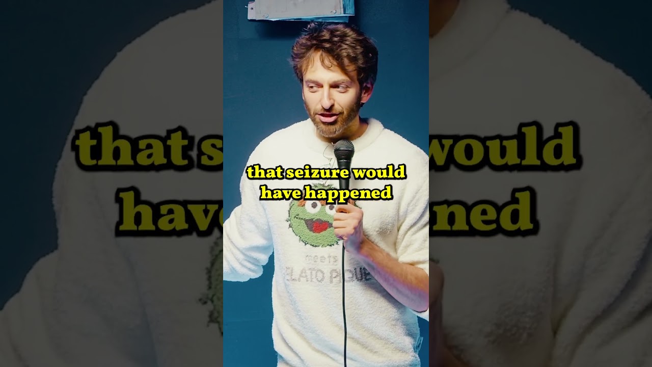 Crowd work saves lives 🚨🩺🤣 | Gianmarco Soresi | Stand Up Comedy