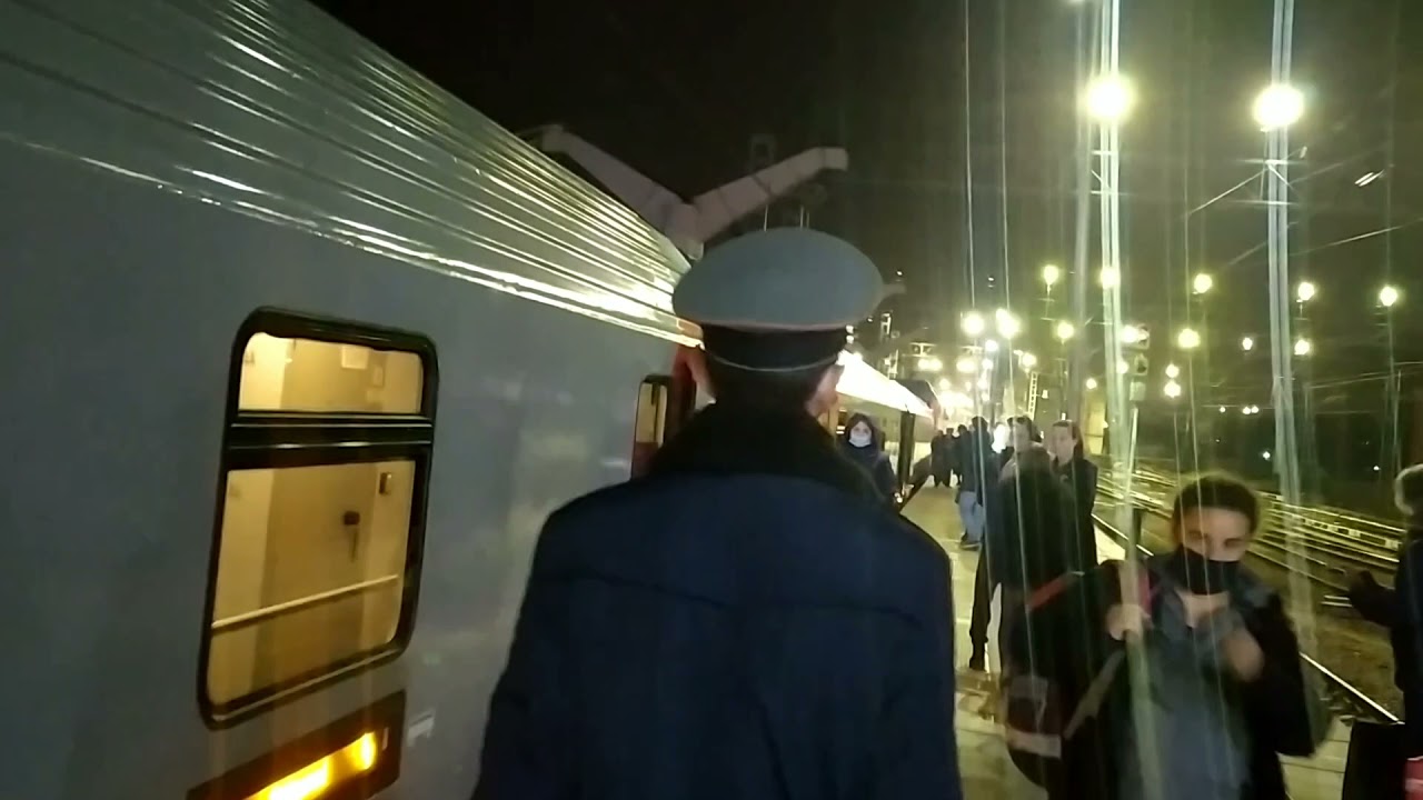 Поездка на скором поезде №28 Москва - Санкт-Петербург.