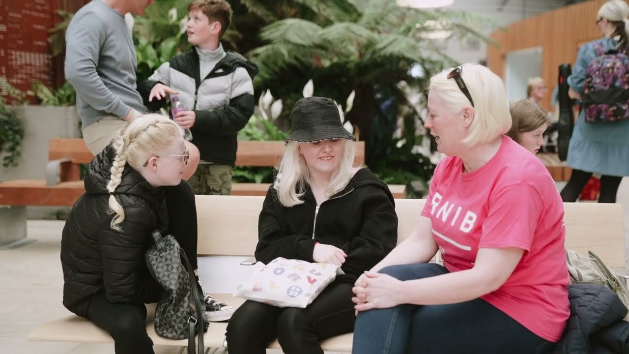 Public Transport Experience for Young People with Vision Impairment (with Audio)