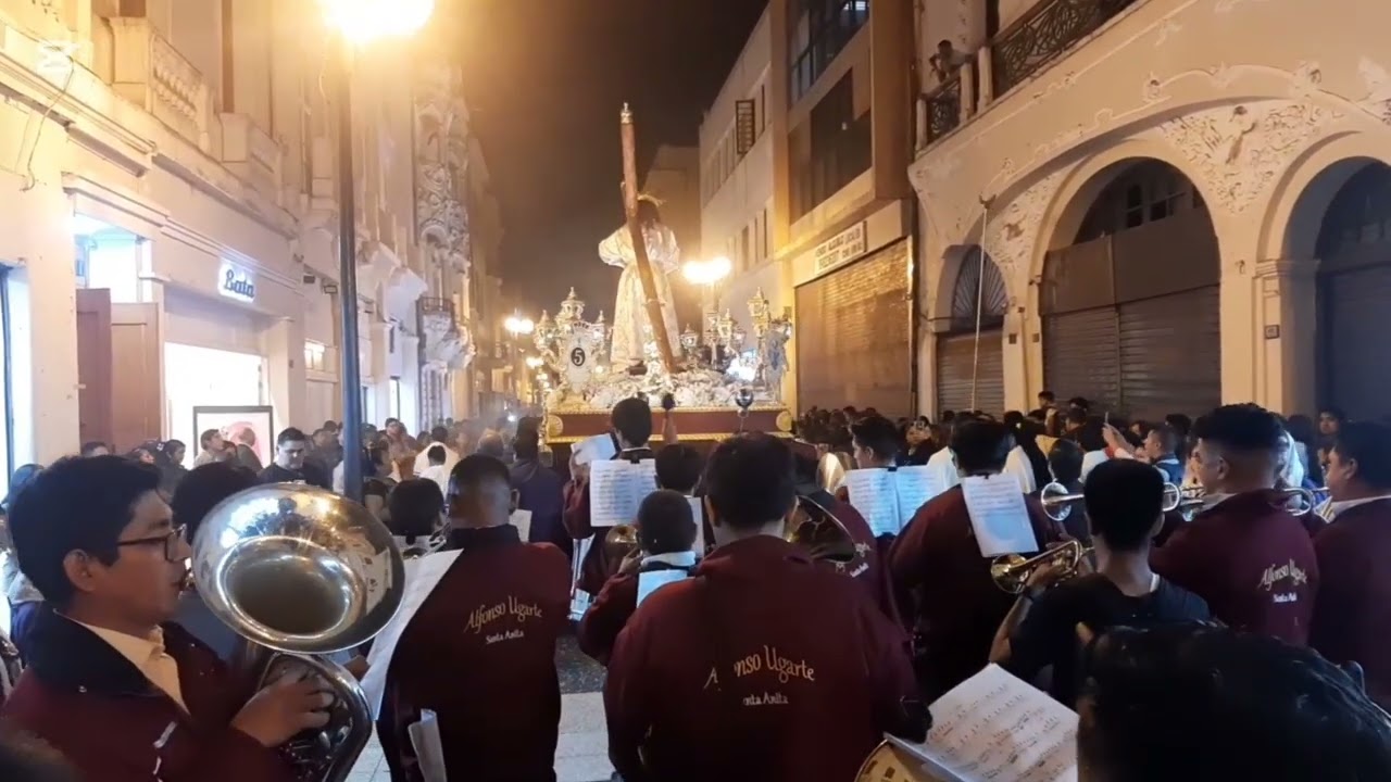 Agrupación Musical Alfonso Ugarte - Alfonso Ugarte 2013