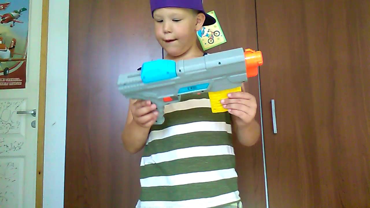 Pyssy presidentti) panos pyssy video