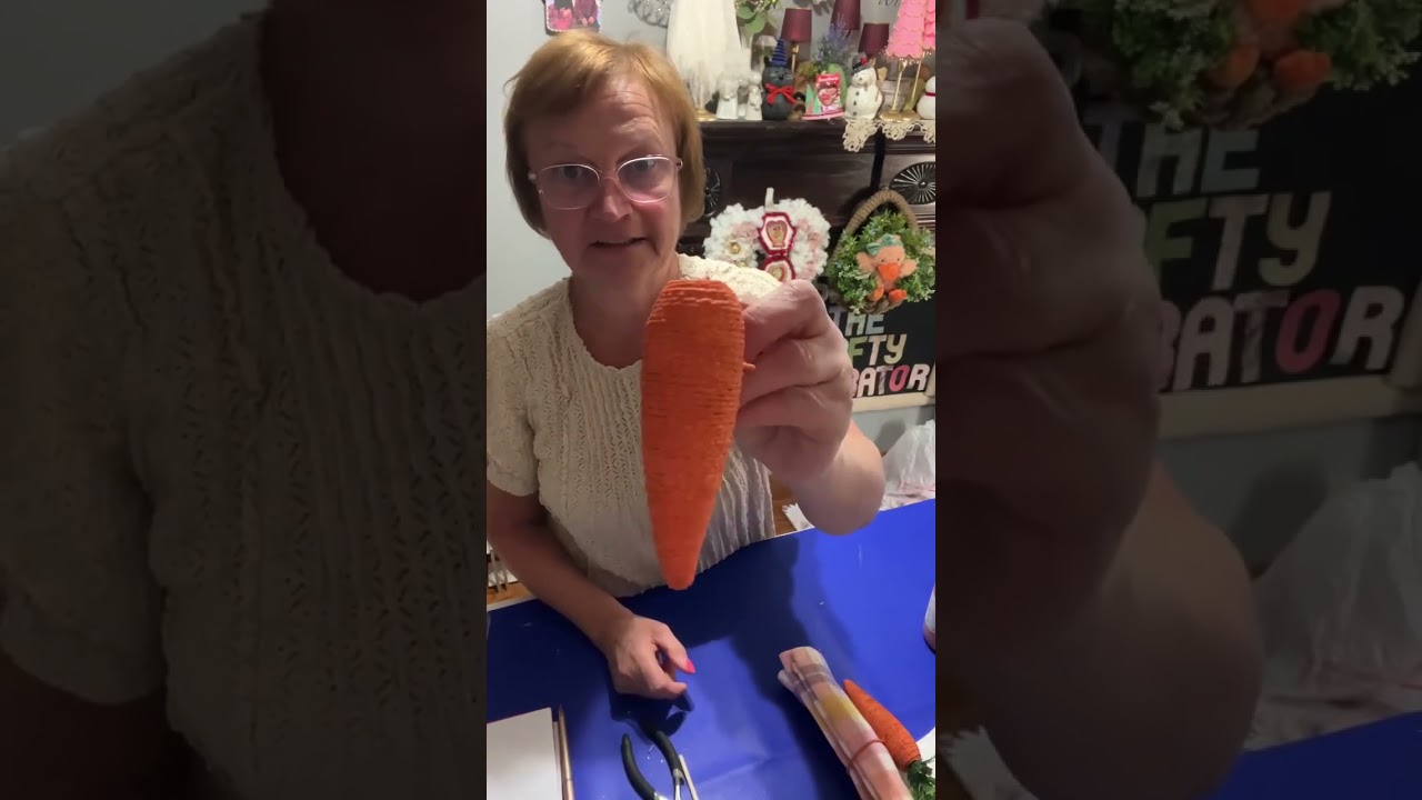 Giving the Dollar Tree carrot napkin rings a makover