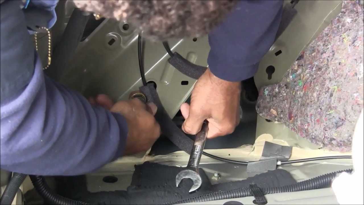 How To 2013 Honda Accord Cargo Net Installation