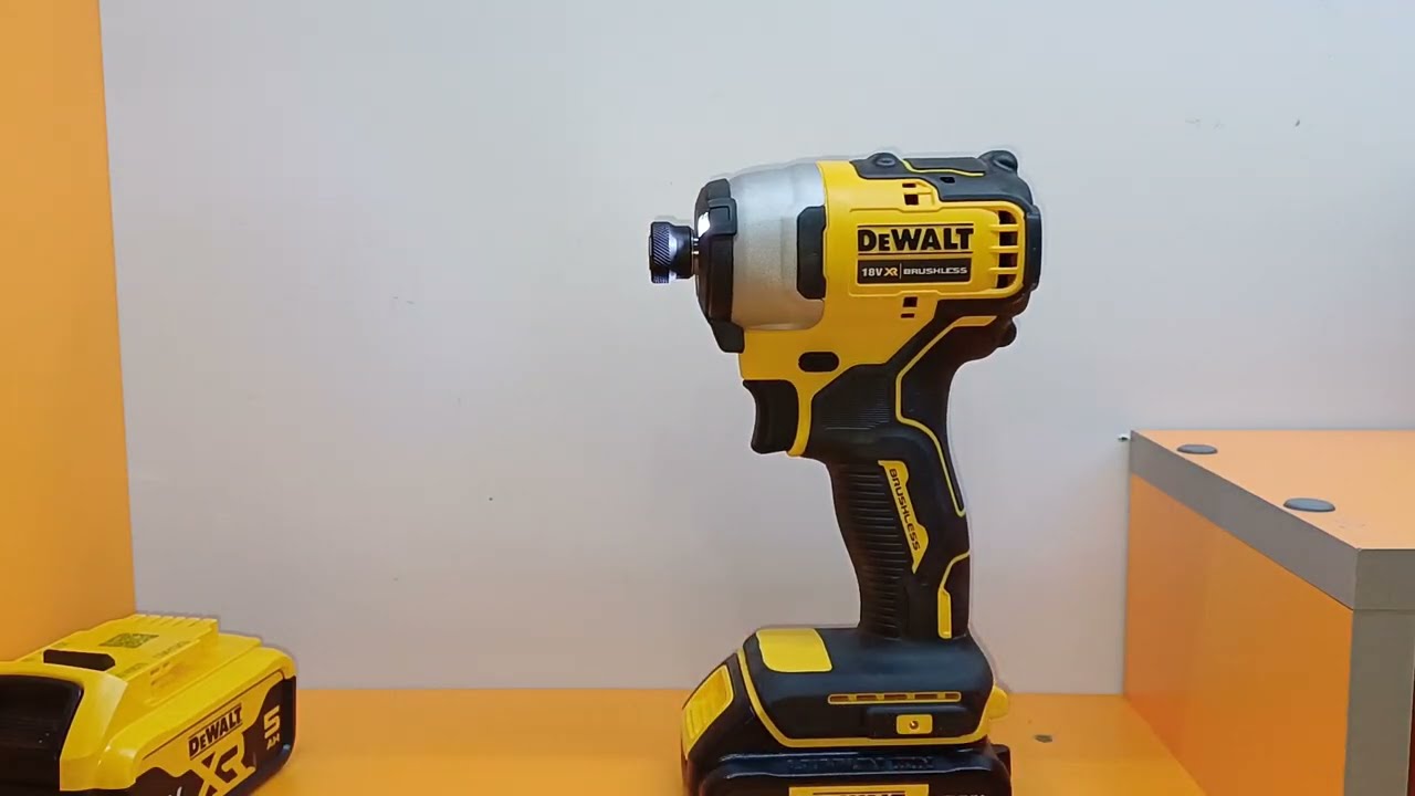 DeWalt DCF 809: Обзор легкого и мощного шуруповерта &mdash; стоит ли он своих денег?