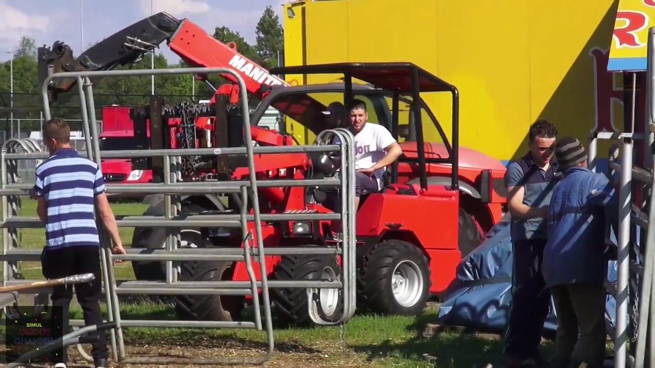 Circus RENZ International - Moving the menagerie
