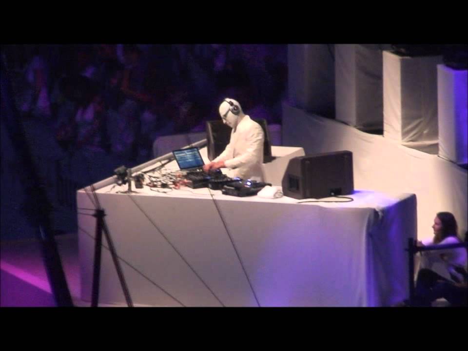 Sensation White 2011 Saint-Petersburg (Sensation White in СКК) Mr White track CKK