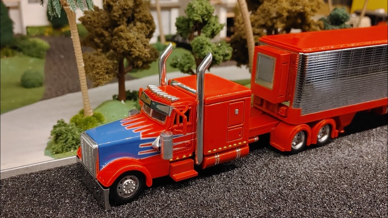 1:64 SCALE DCP TRUCKS! some of the Customs from 2024 edition😎
