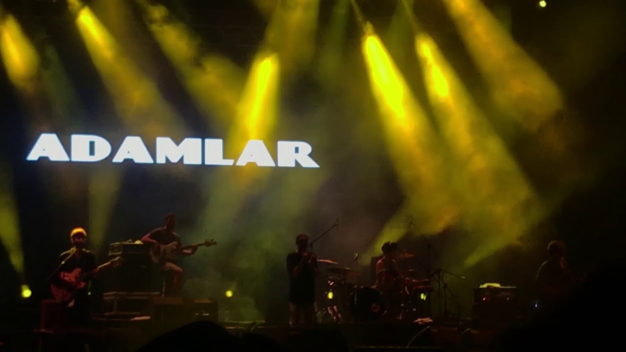 Adamlar - Orda Ortada (Zeytinli Rock Fest 2018 Canlı)