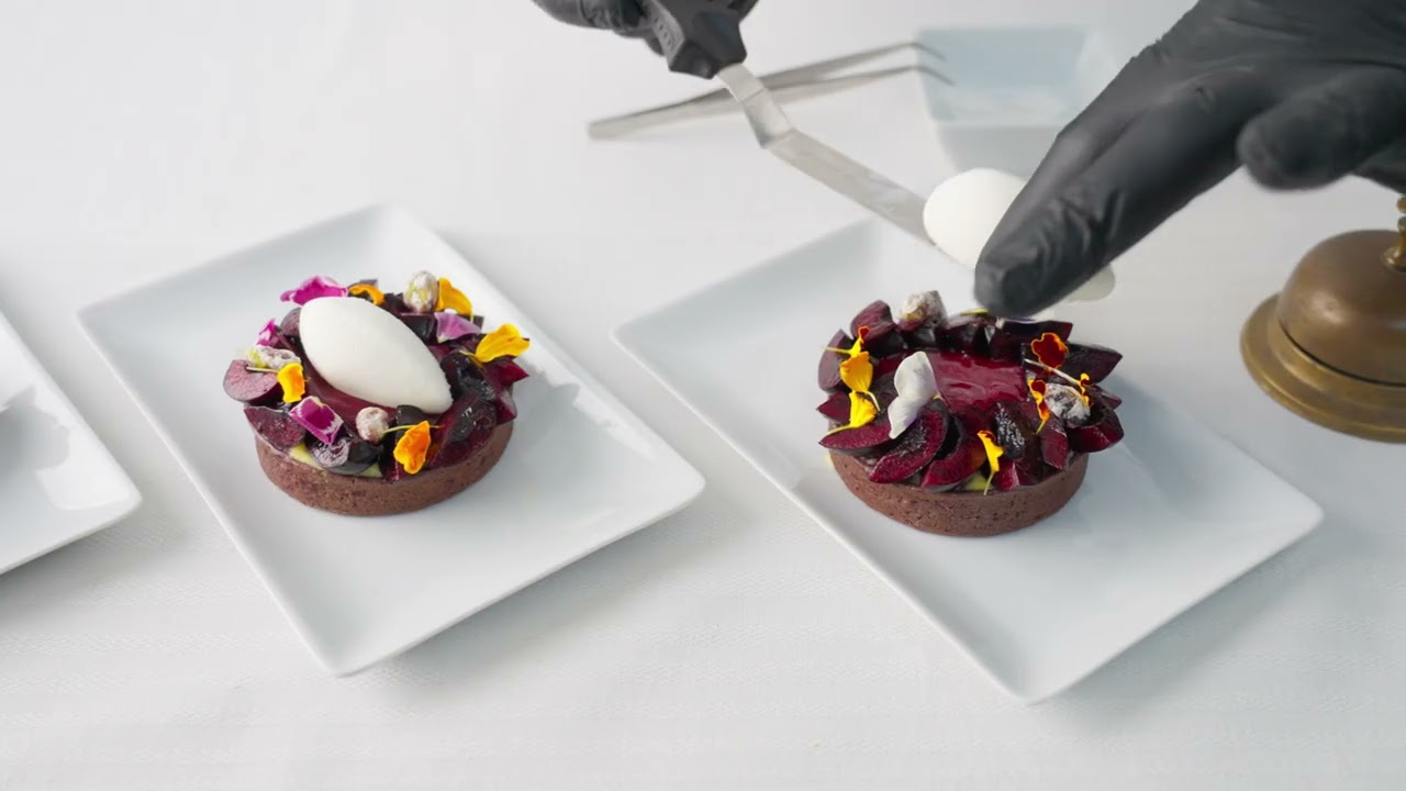 Crystal by Carpigiani | The Smart Way to Create Gelato Based Desserts for Restaurants