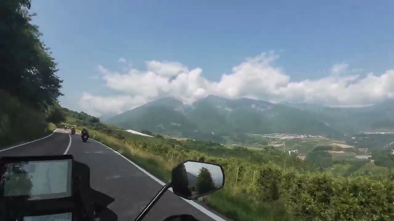 Südtirol 2025 am Lago di Molveno entlang KTM Adventure 