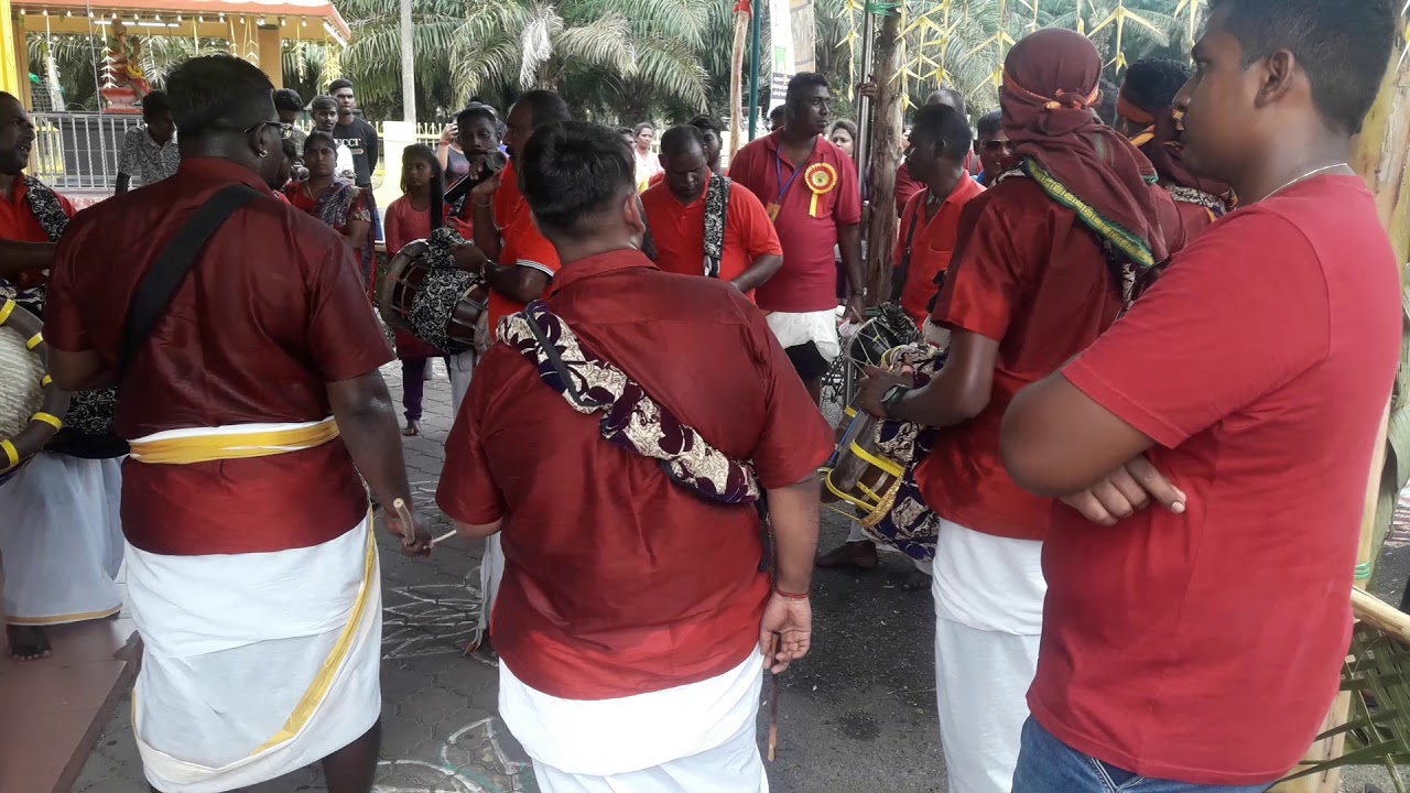 Sri Parasakthi Urumi Melam @ Sri Maha Mariamman Temple Thiruvizha 2020 | Dovenby Estate