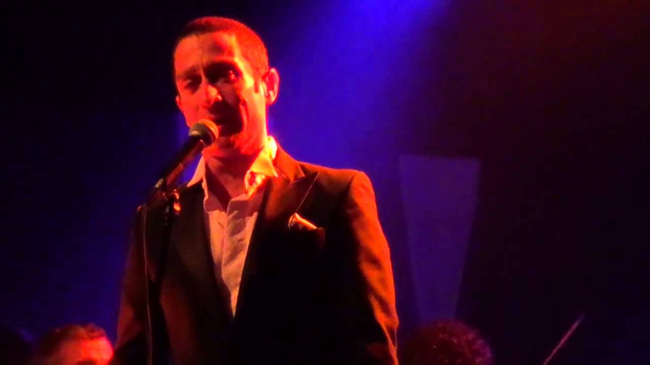 Shows Argentinos en LADO B - ALEJANDRO PAKER 