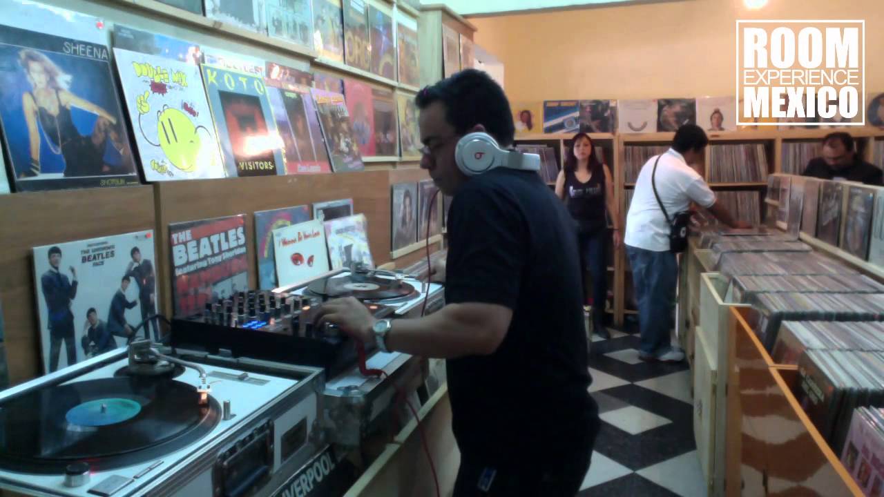 Dj Kronnos @ Room Experience High Energy Returns Dejalo Ser Reoords
