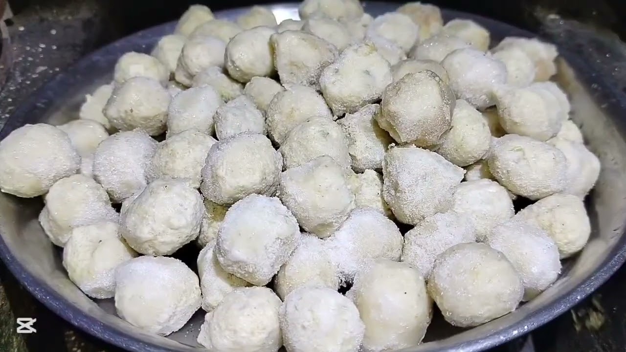 মায়ের হাতের চিকেন বল ভাজা খেতে খুব মজা 