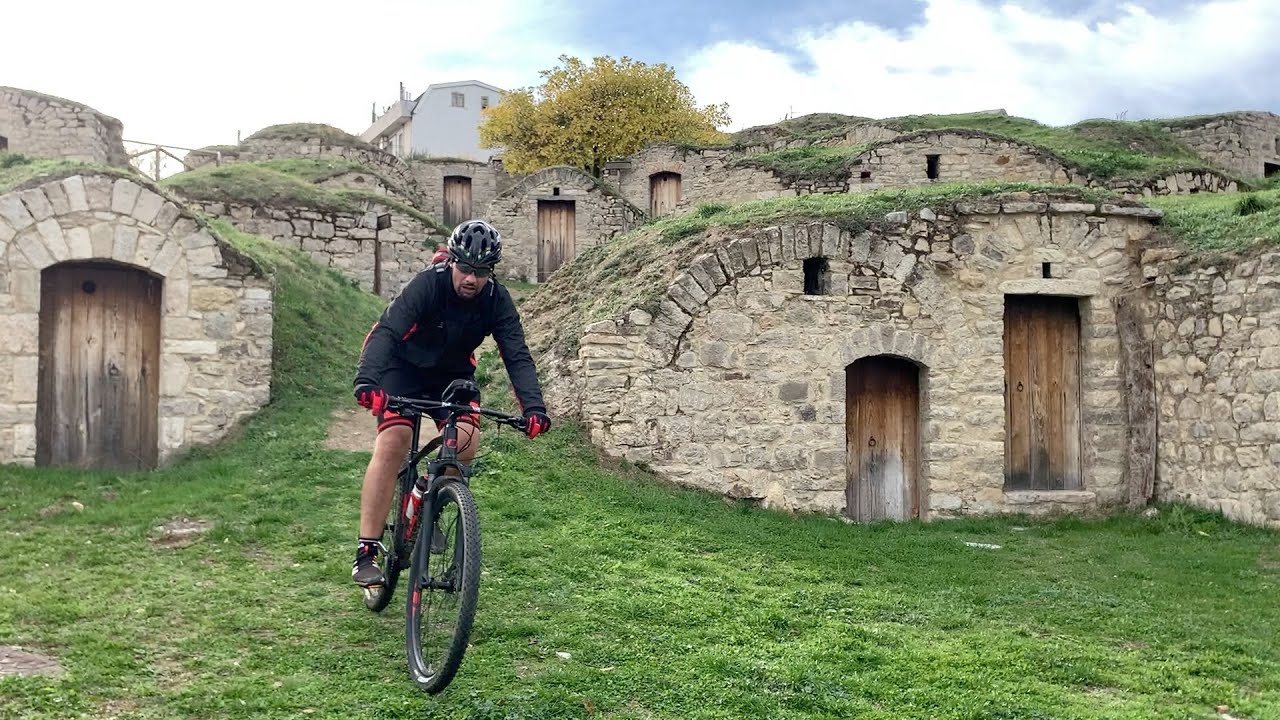 IN BICICLETTA A PIETRAGALLA