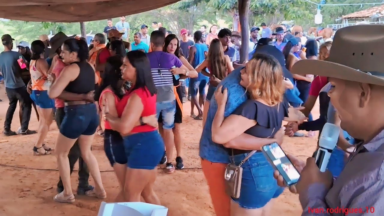 forró dos bons tá aqui, Petrônio silva em Cacimbas de Bento foi sucesso!