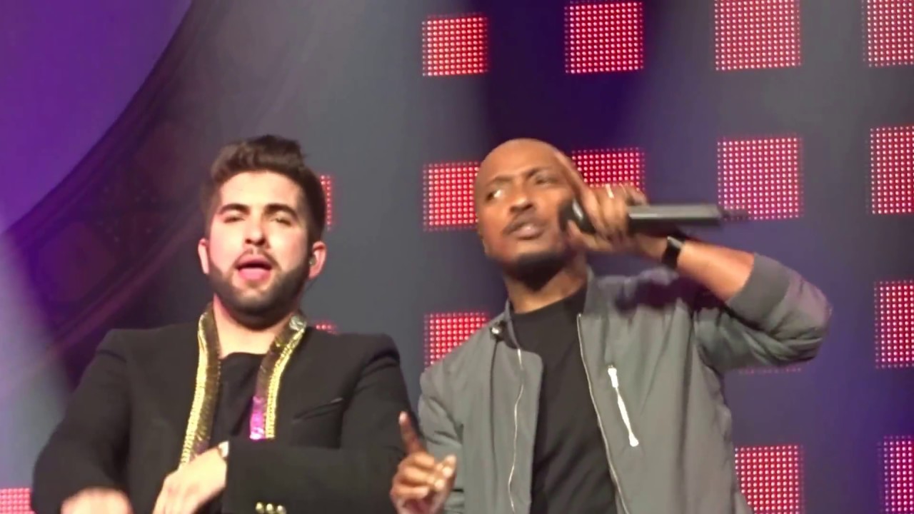 Kendji et Soprano  " No me mirès màs " 7 février 2017 en concert à Marseille