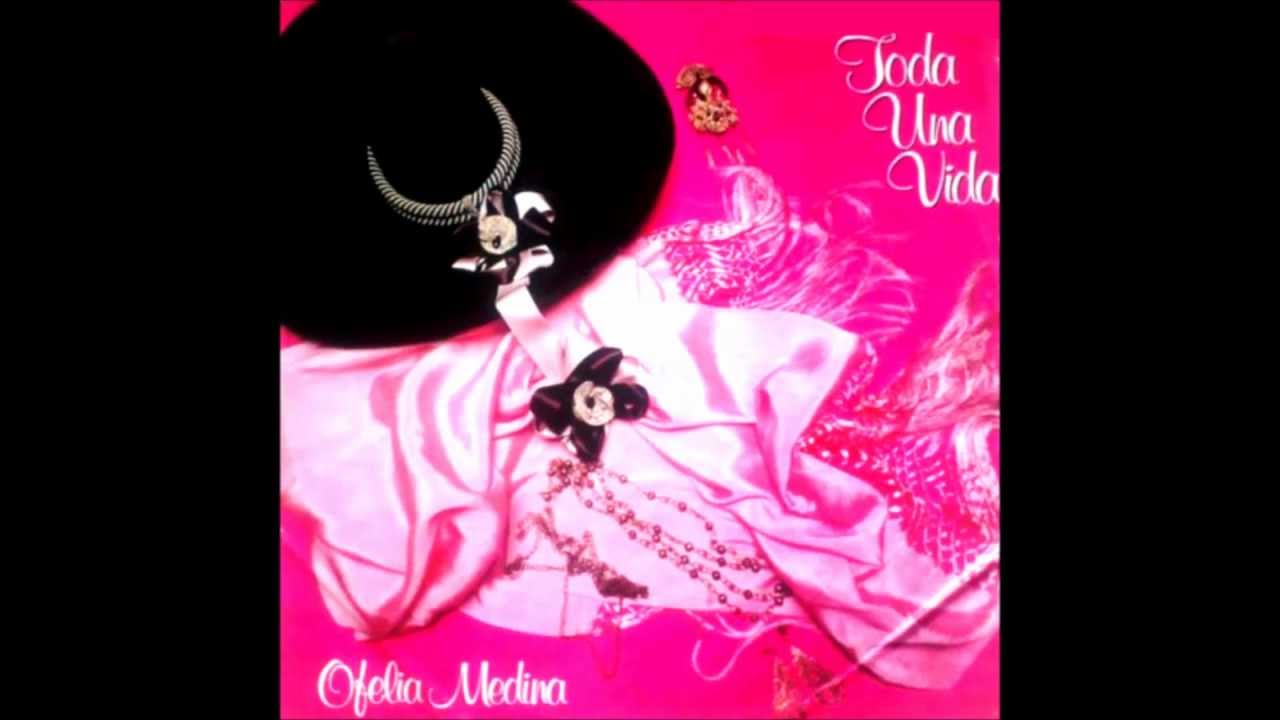 05. Pompas ricas - Ofelia Medina