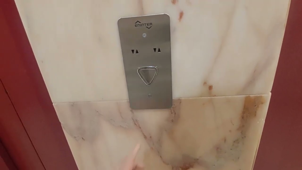 2 Eninter lifts at Blaumar Hotel in Blanes (1/2)