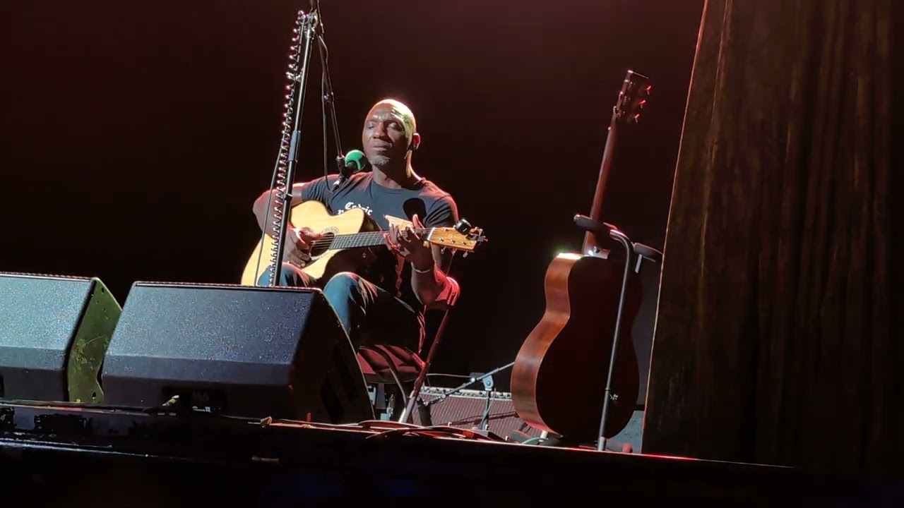 Cedric Burnside Bowery