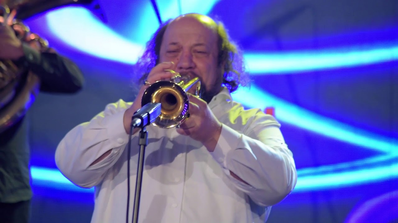 Demir Kanturovski i Uska Kan  Orkestar - Kiprijanovsko oro (Art Studio Production Live TV Show)