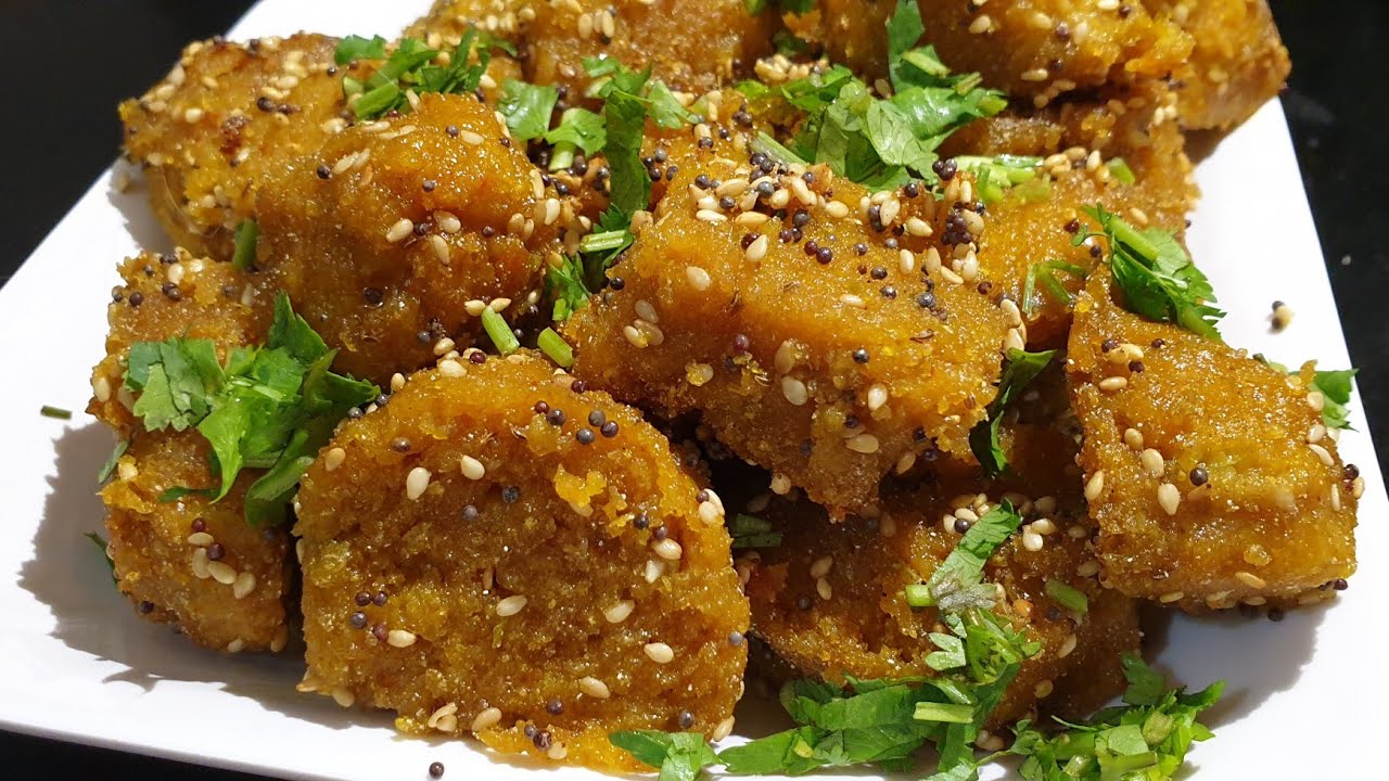गुजराती लौकी मुठिया कम तेल में बना बहोत ही टेस्टी नाश्ता| | Gujarati muthiya recipe | Lauki muthiya
