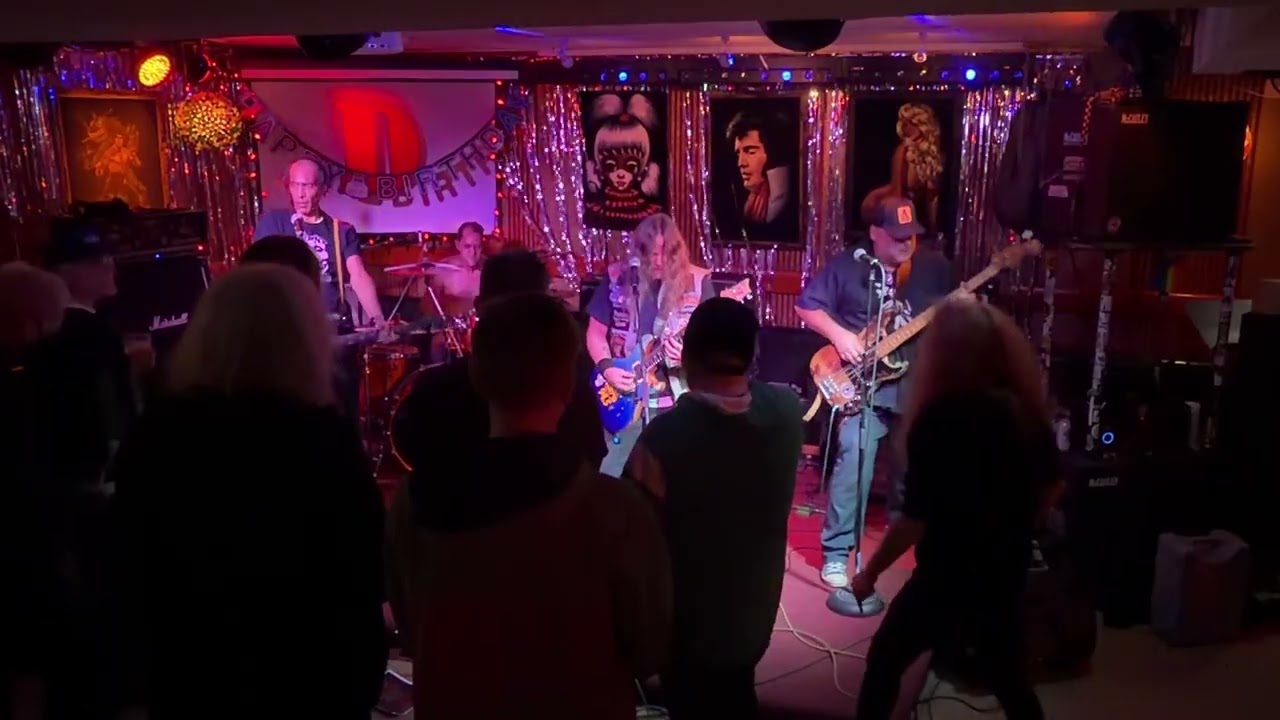 Late Night Shiner at Darrell’s Tavern 3/6/26