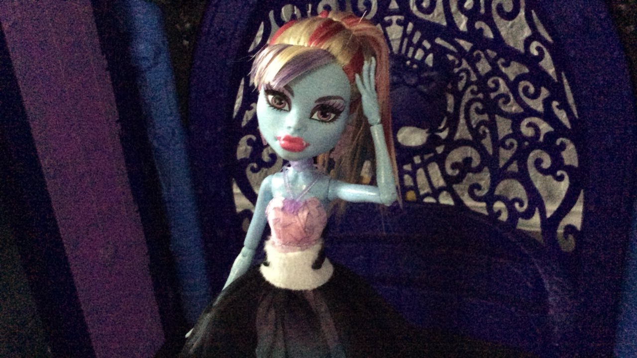 Fixing Up Old Dolls #3 | Home Ick Abbey Bominable!