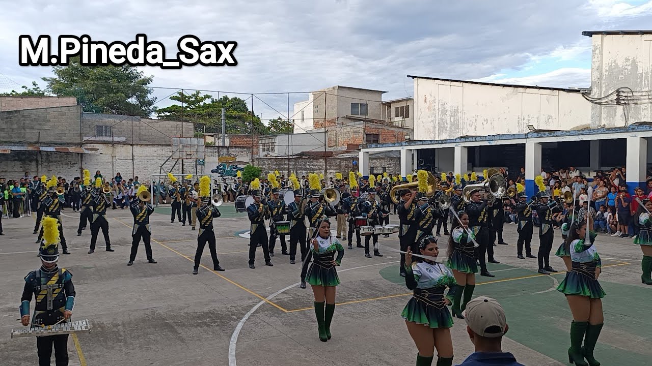 Cocodrilos Marching Band en la Expotecnia del Instituto Nacional Técnico Industrial 2024