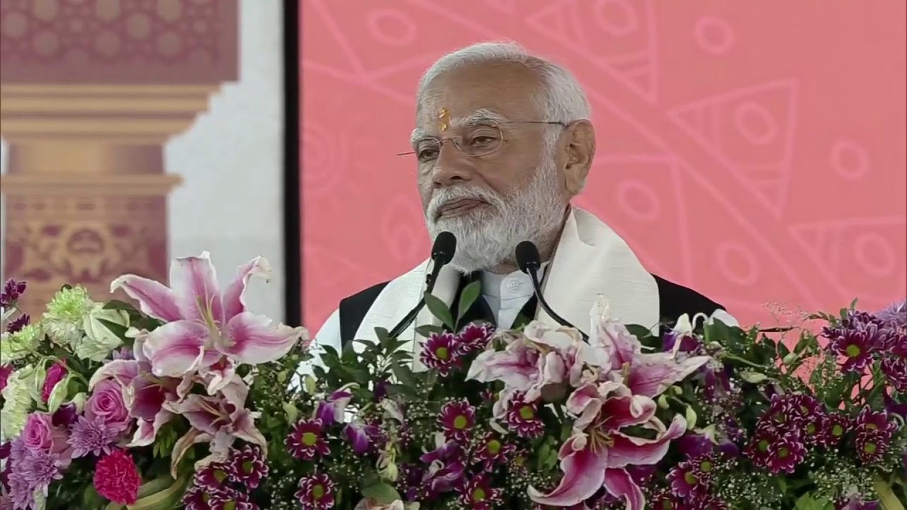 Hon'ble PM Shri Narendra Modi dedicates & lays foundation of devl projects at Tarabh,