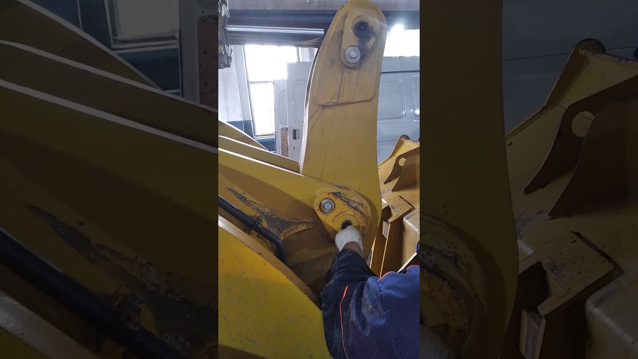 Точки смазки Фронтального погрузчика SDLG 953