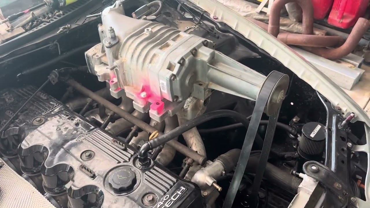 L67 SUPERCHARGED INTECH AU FALCON. details on manifold and belt setup