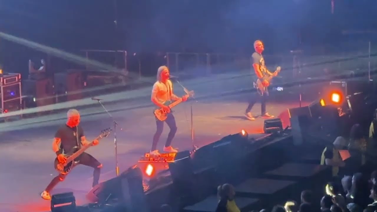 Alter Bridge 2026 short Version