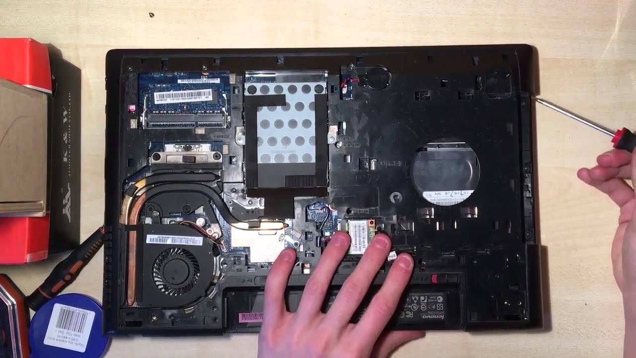 Palmrest Replacement - Wymiana obudowy g&oacute;rnej - Lenovo G500H
